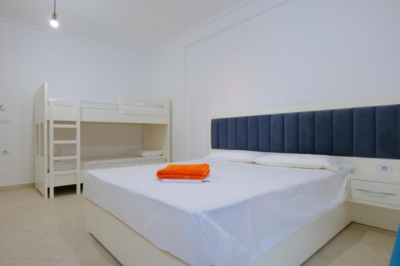 Davide Rooms Sarande Luaran gambar