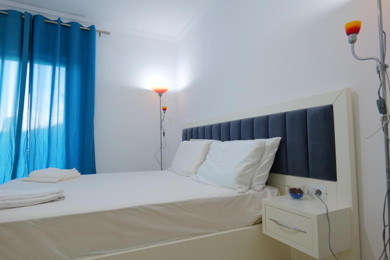 Davide Rooms Sarande Luaran gambar
