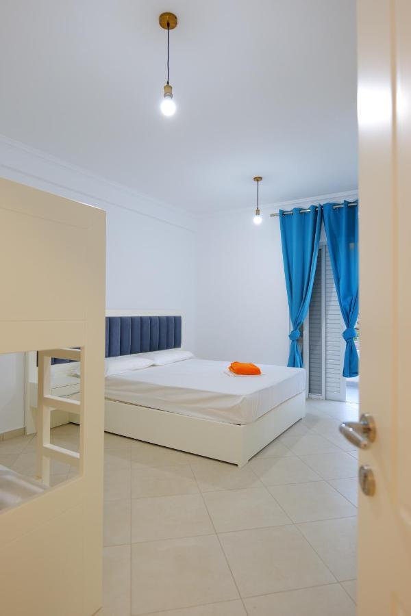 Davide Rooms Sarande Luaran gambar