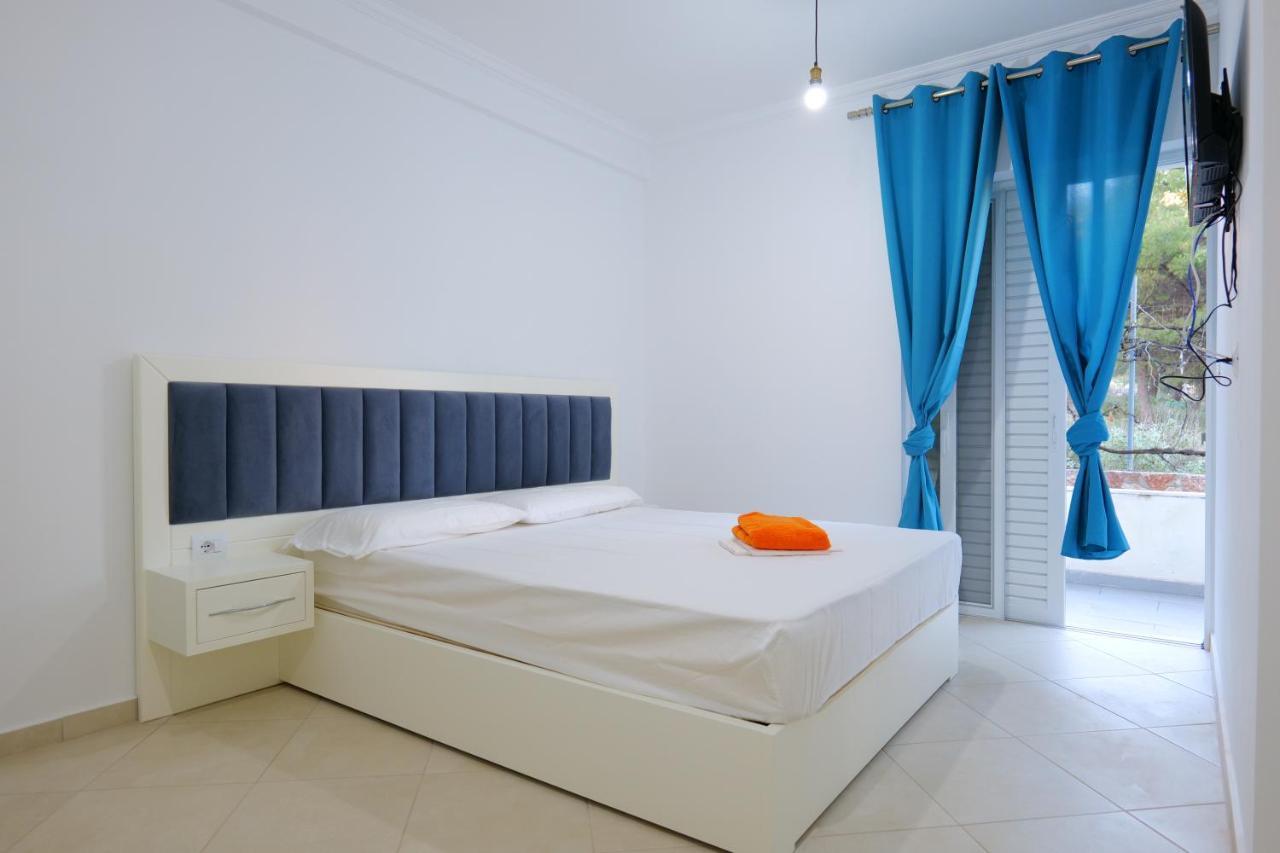 Davide Rooms Sarande Luaran gambar