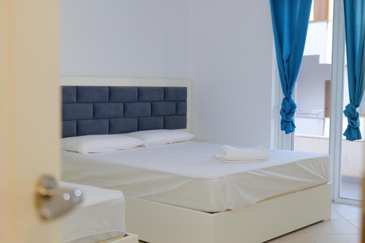 Davide Rooms Sarande Luaran gambar