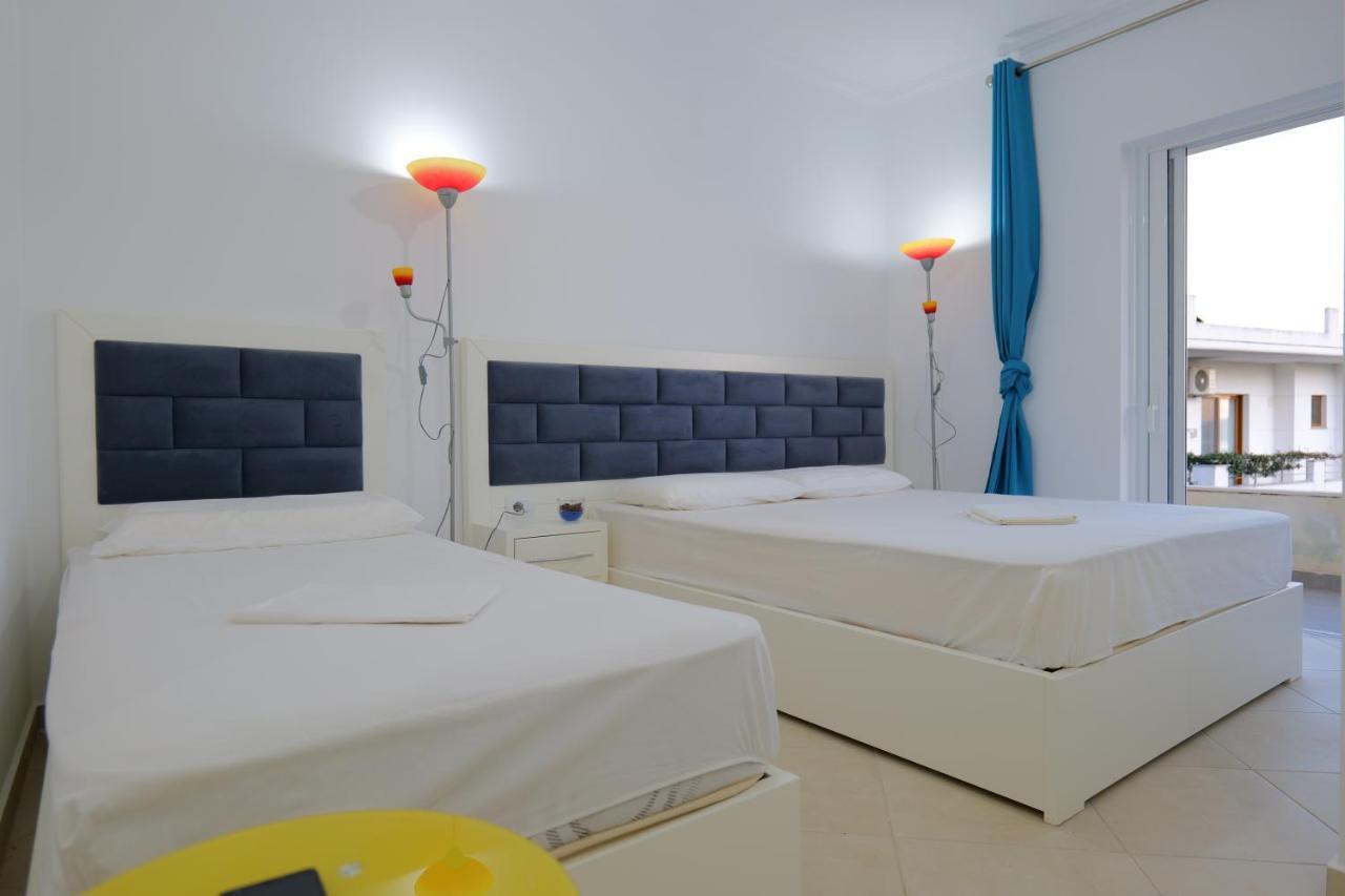Davide Rooms Sarande Luaran gambar