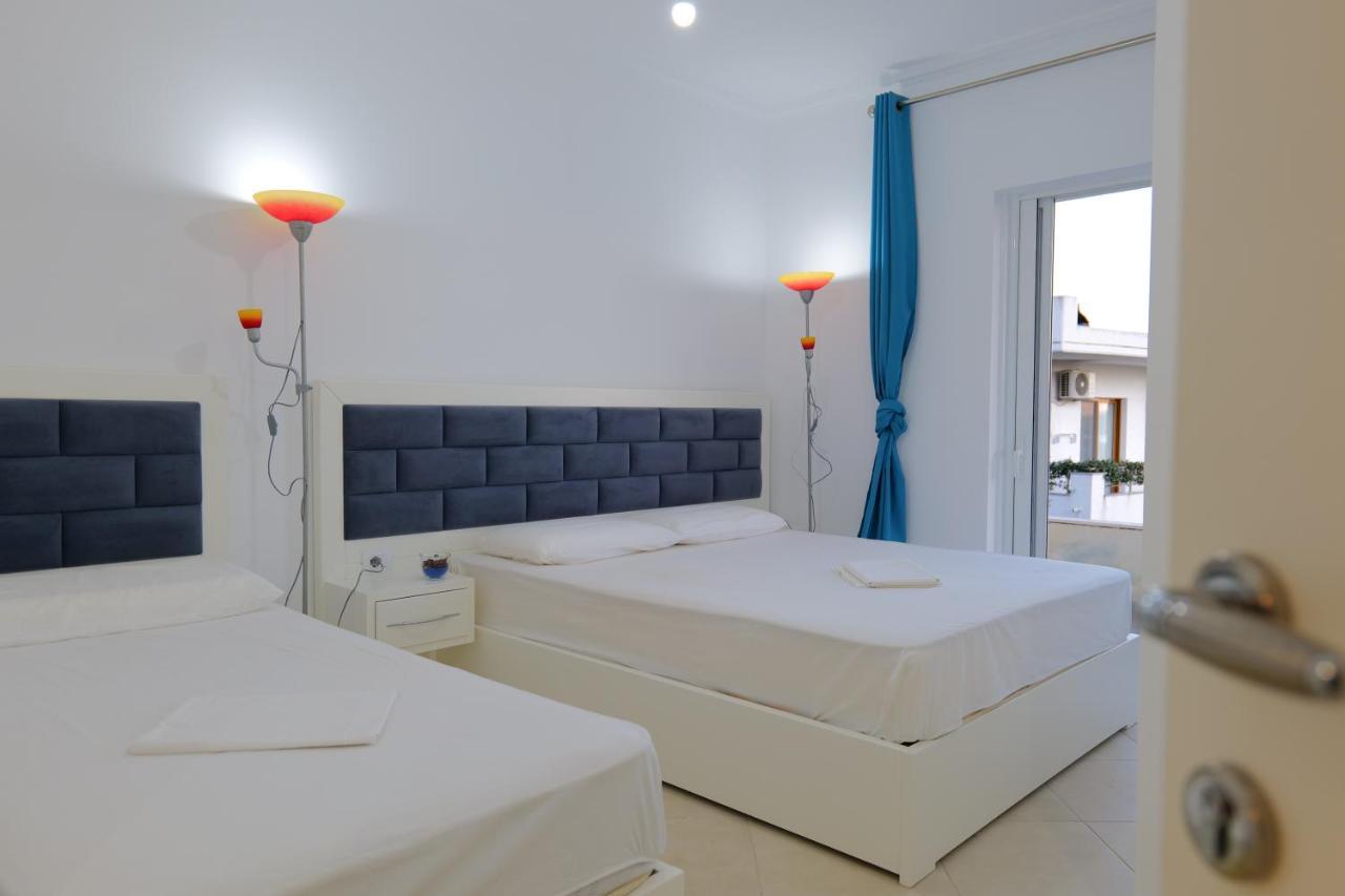 Davide Rooms Sarande Luaran gambar