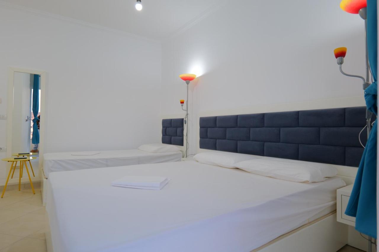Davide Rooms Sarande Luaran gambar